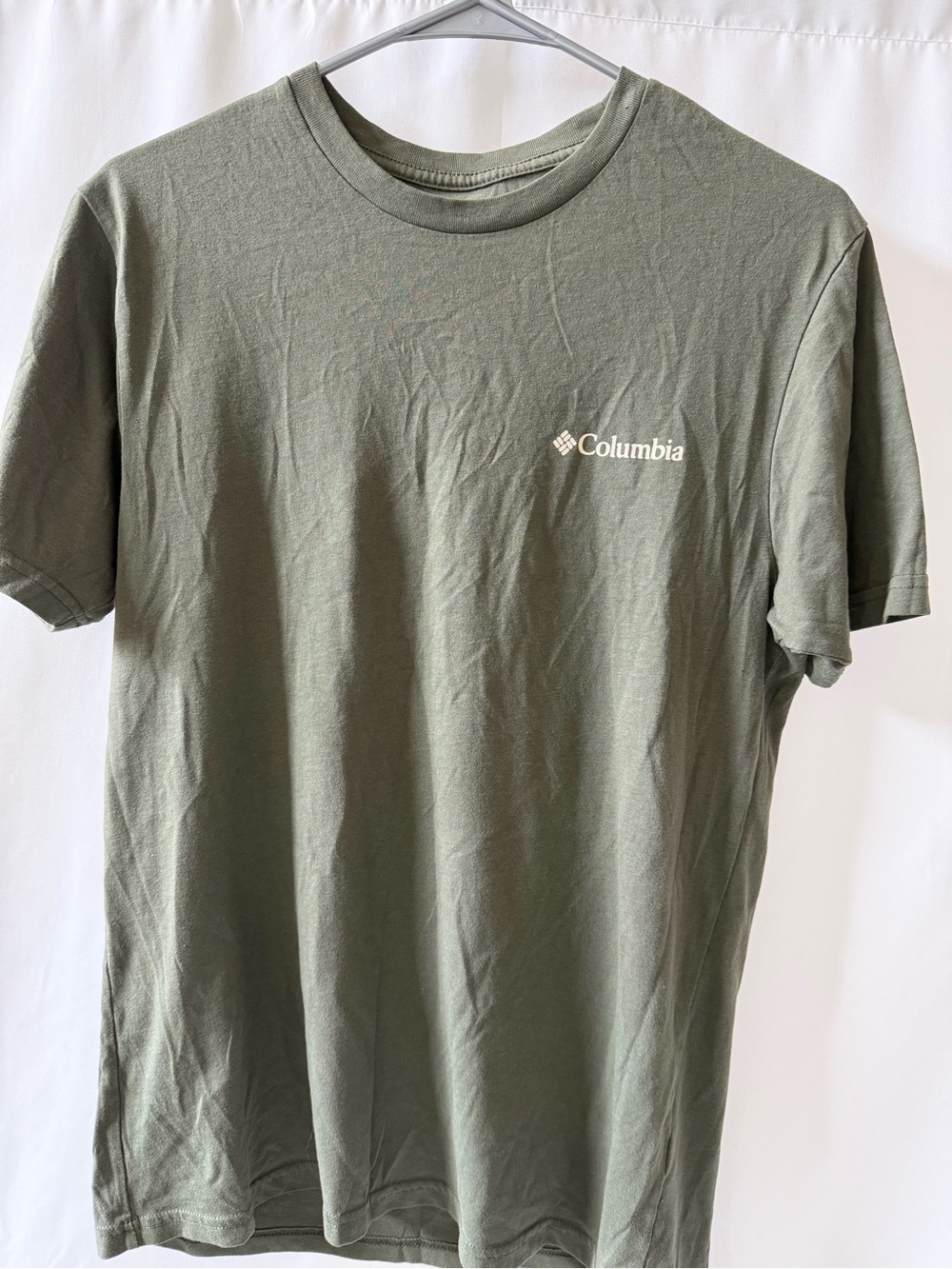 Columbia Men’s Medium Greater Outdoor Gear Graphic T-Shirt